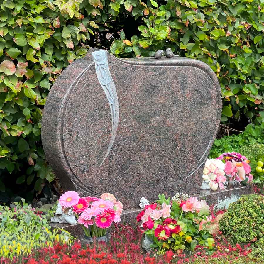 Grabstein "Mercedario" gedenkstein.design gedenkstein.design