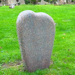 Grabstein "Pauhunri" gedenkstein.design   gedenkstein.design